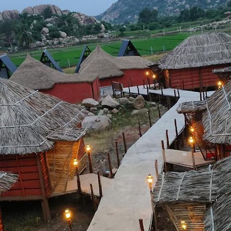 Golden Chariot Resort Hampi Exterior photo